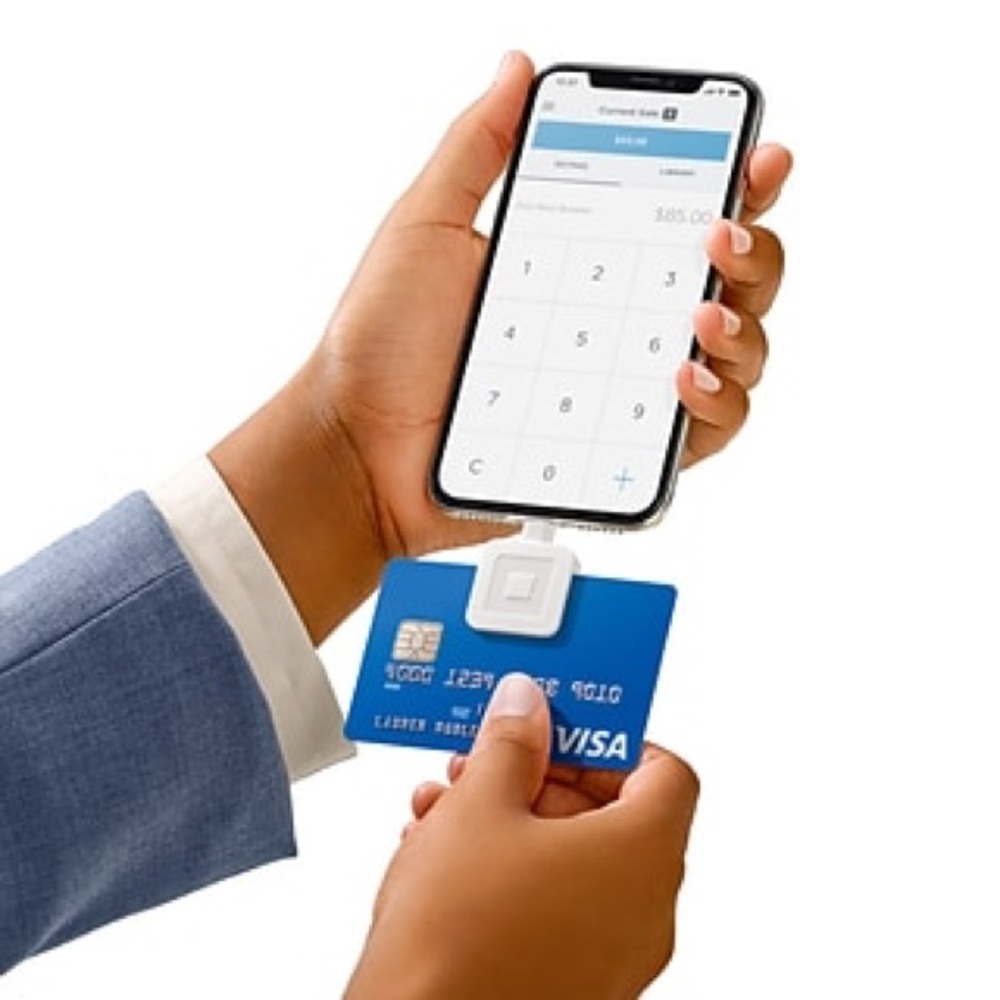 Square Card Reader - Picture 2 of 6